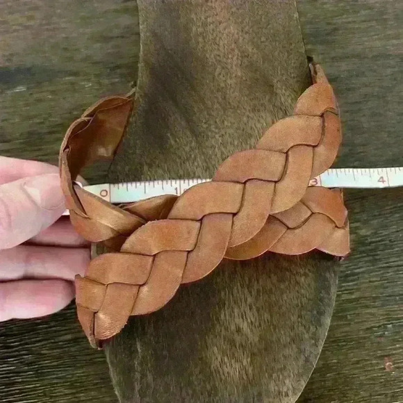 Banana Republic Retro Style Sandals Size 8.5 - Picture 3 of 8